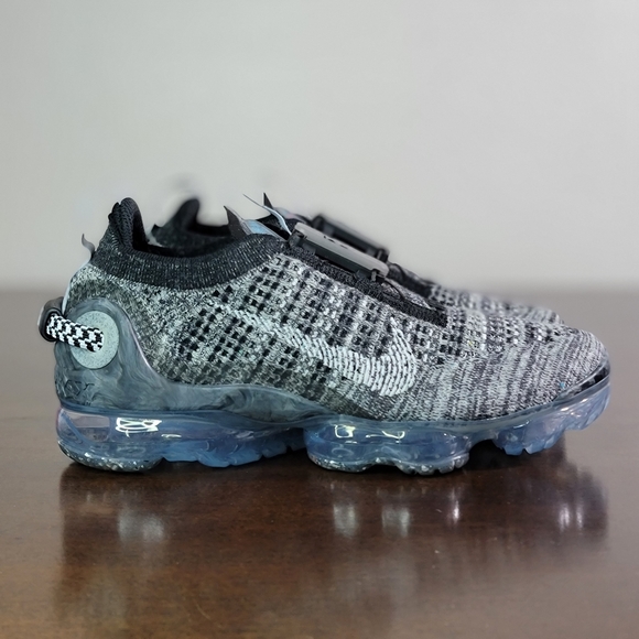 vapormax flyknit 2020 oreo